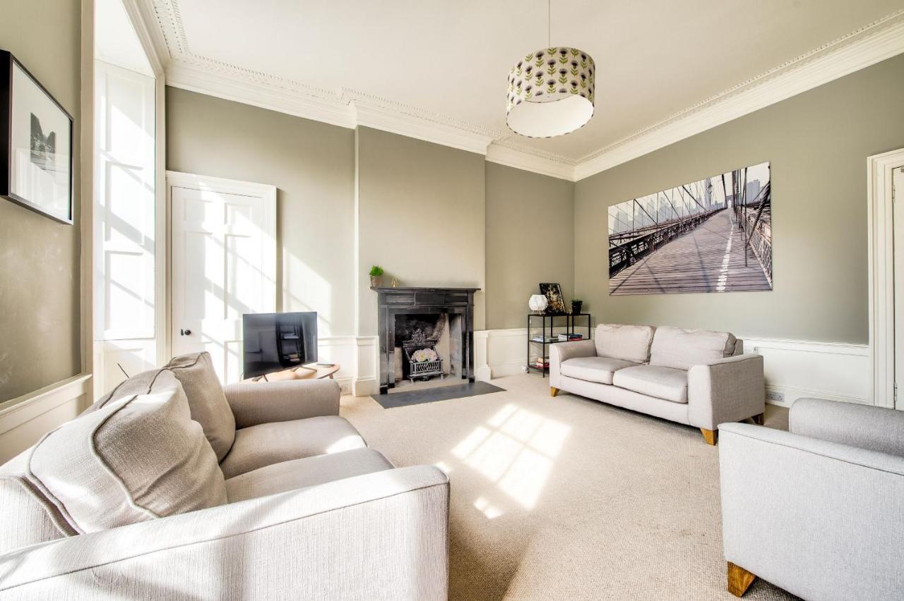 Joivy Bright & Spacious Apt In Stockbridge Эдинбург Экстерьер фото